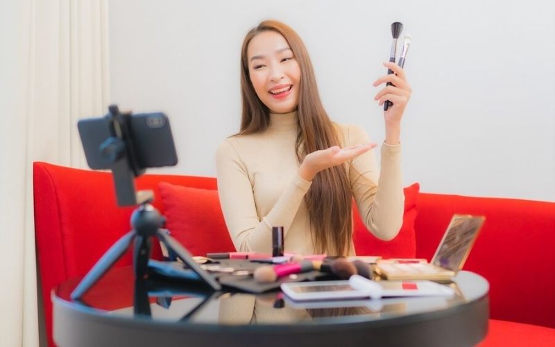 Doanh nghiệp sử dụng KOC review như thế nào cho hiệu quả?
